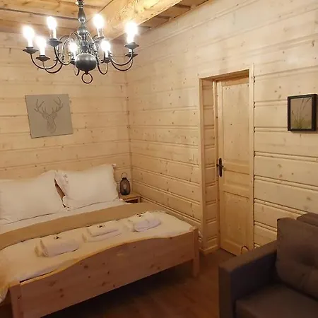 Drevenica Borovianka Alpesi faház Nagyborove