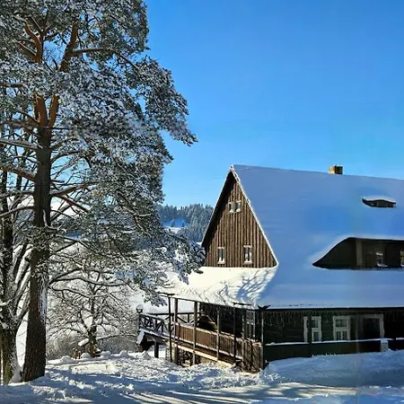 Drevenica Borovianka Lodge