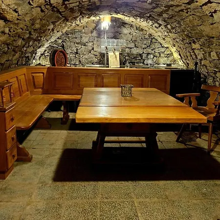 Drevenica Borovianka * Velke Borove